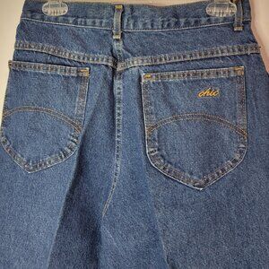 Vintage 1980s CHIC High Rise High Waisted Dark Wash Mom Jeans Women